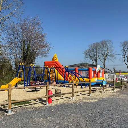 Кемпинг Thp - Camping Le Clos De Balleroy