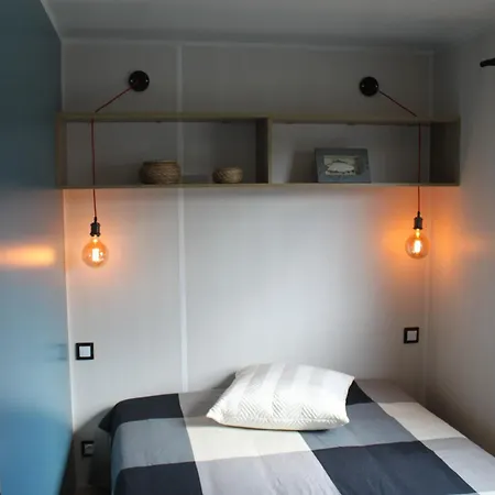 Thp - Camping Le Clos De 3*