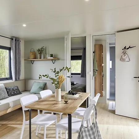 Le Clos De אתר קמפינג Balleroy