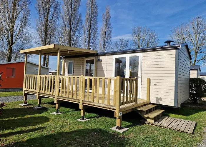 Le Clos De Κάμπινγκ 3*