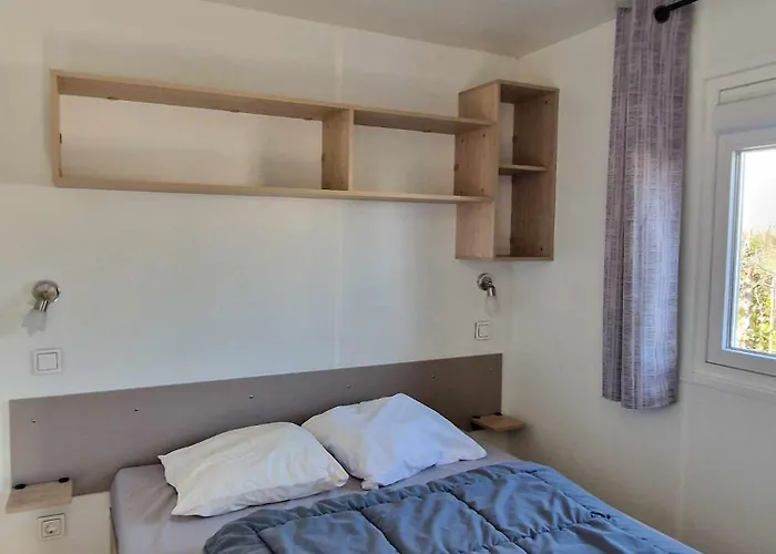 Parque de Campismo Le Clos De 3*