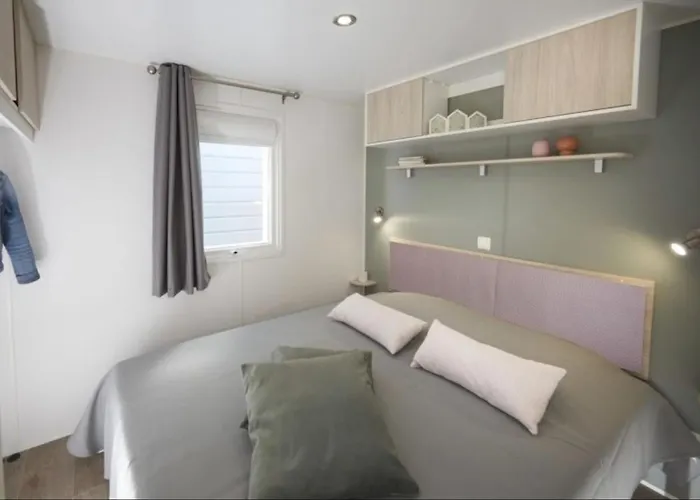 Κάμπινγκ Le Clos De 3*